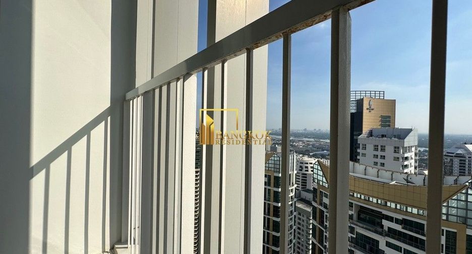 Condo en alquiler de 2 habitaciones en Khlong Toei, Bangkok