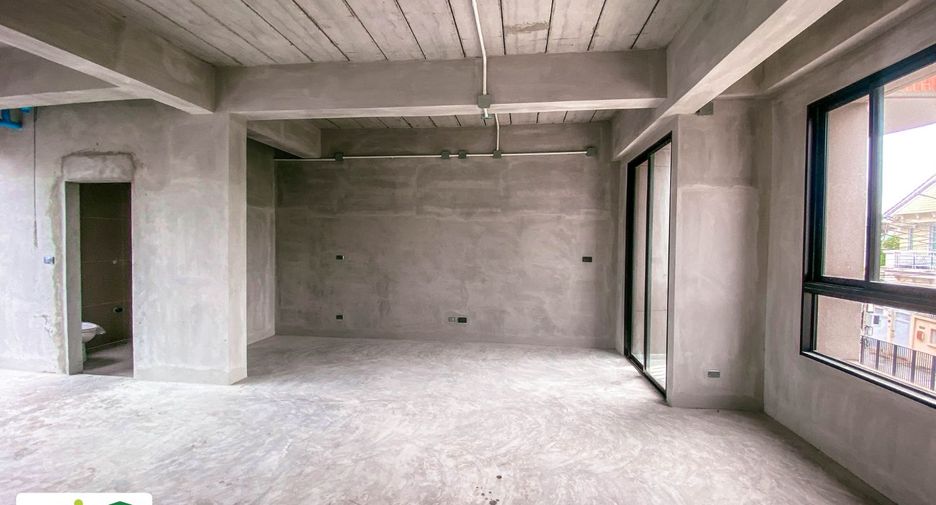 For rent 5 bedrooms retail Space in Chatuchak, Bangkok