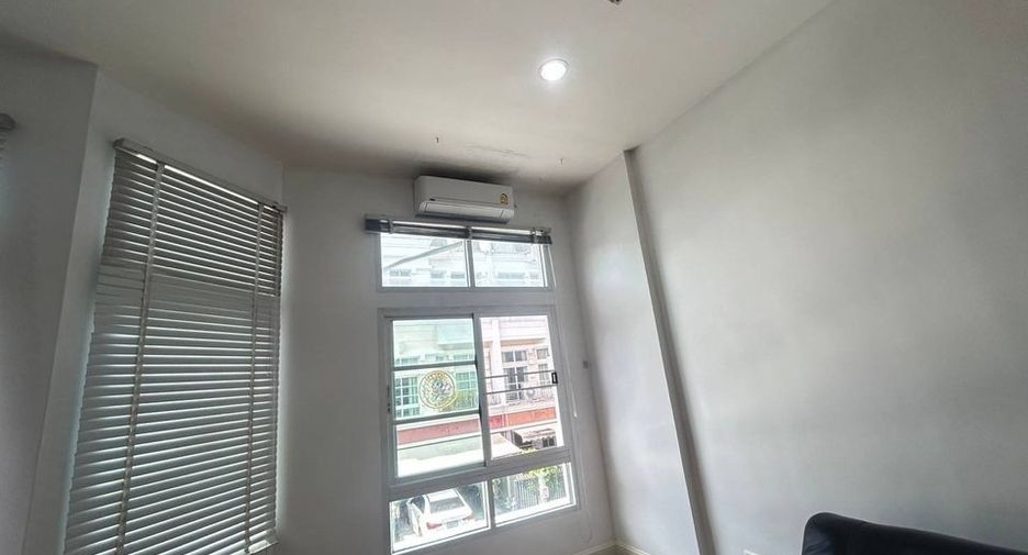 ให้เช่า 3 ห้องนอน ทาวน์เฮ้าส์ ใน บางนา, กรุงเทพฯ