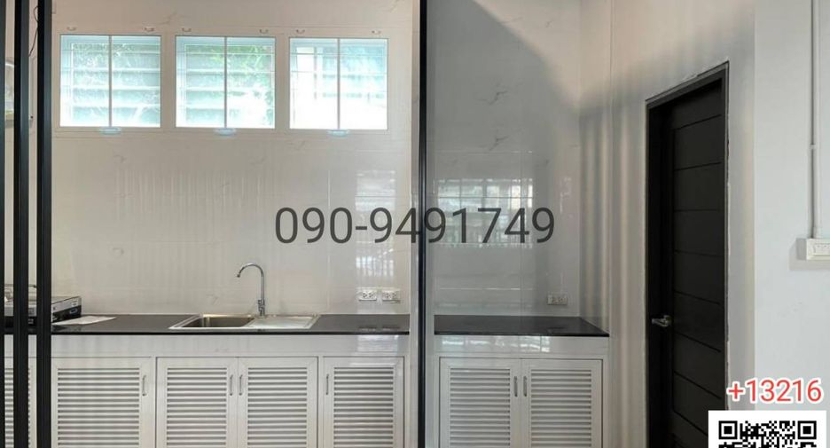 For rent 3 bedrooms office in Bang Phlat, Bangkok