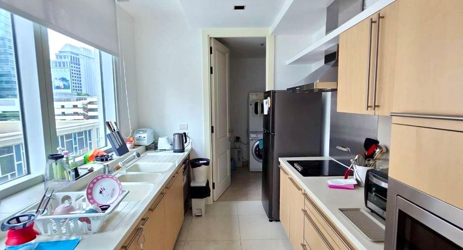 For sale 2 bedrooms condo in Pathum Wan, Bangkok