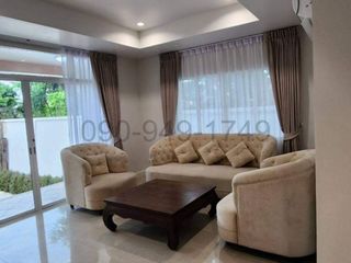 For rent 4 bedrooms house in Bang Khae, Bangkok
