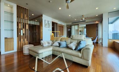 For rent 3 bedrooms condo in Yan Nawa, Bangkok