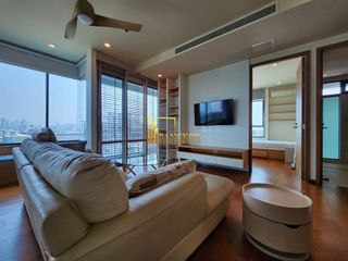 For rent 3 bedrooms condo in Yan Nawa, Bangkok