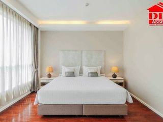For rent 2 bed serviced apartment in Khlong Toei, Bangkok