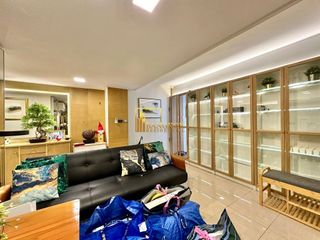 For rent 3 bedrooms condo in Sathon, Bangkok