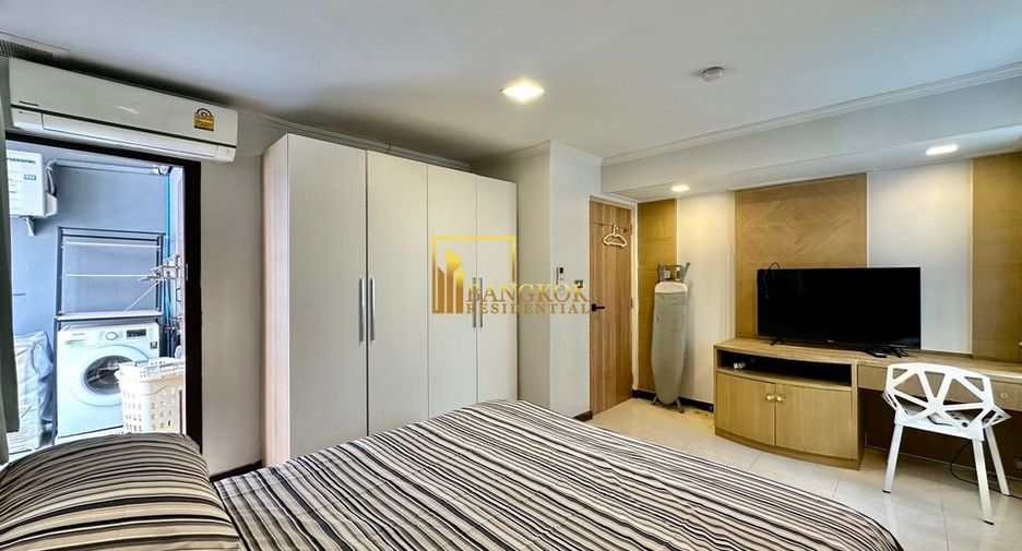 À louer 3 chambres condo à Sathon, Bangkok