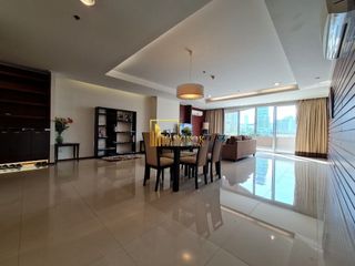 For rent 3 bedrooms serviced apartment in Watthana, Bangkok