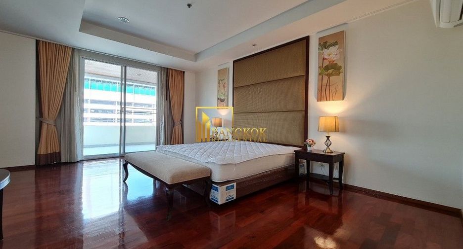 Serviced Apartment zur Miete mit 3 Zimmer in Watthana, Bangkok