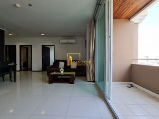 For rent 2 bedrooms serviced apartment in Watthana, Bangkok