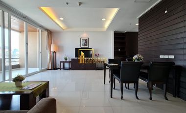 For rent 2 bedrooms serviced apartment in Watthana, Bangkok