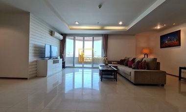 For rent 3 bedrooms serviced apartment in Watthana, Bangkok