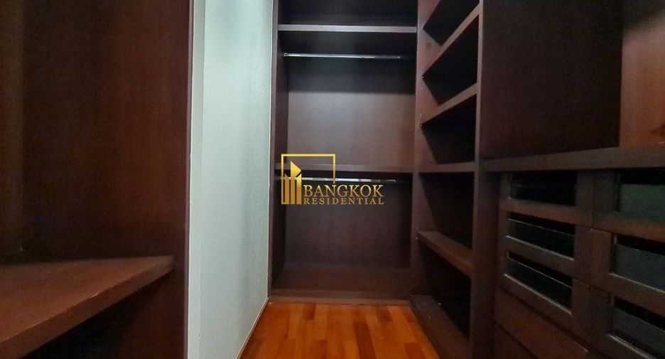 ให้เช่า 3 ห้องนอน เซอร์วิสอพาร์ตเมนต์ ใน วัฒนา, กรุงเทพฯ