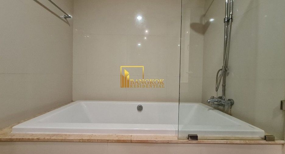 ให้เช่า 3 ห้องนอน เซอร์วิสอพาร์ตเมนต์ ใน วัฒนา, กรุงเทพฯ