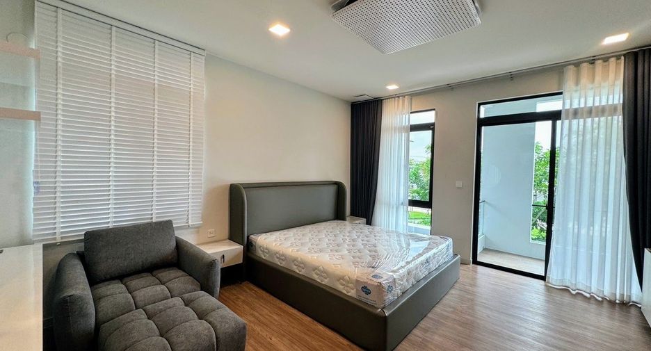 For rent 4 bedrooms house in Lat Krabang, Bangkok