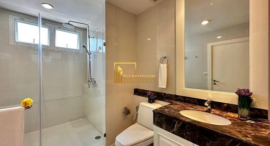 For rent 4 bedrooms condo in Watthana, Bangkok