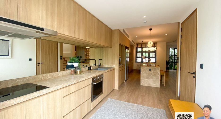 Reihenhaus zur Miete und zum Kauf mit 4 Zimmer in Watthana, Bangkok