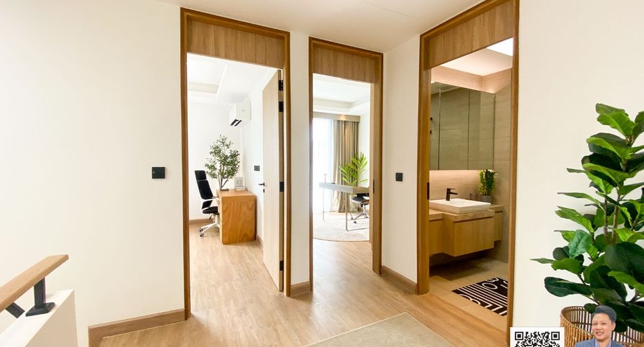 Reihenhaus zur Miete und zum Kauf mit 4 Zimmer in Watthana, Bangkok