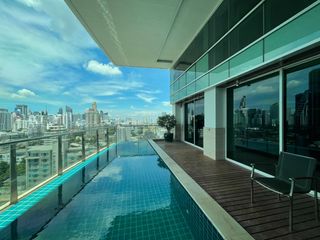 For rent 4 Beds condo in Khlong Toei, Bangkok