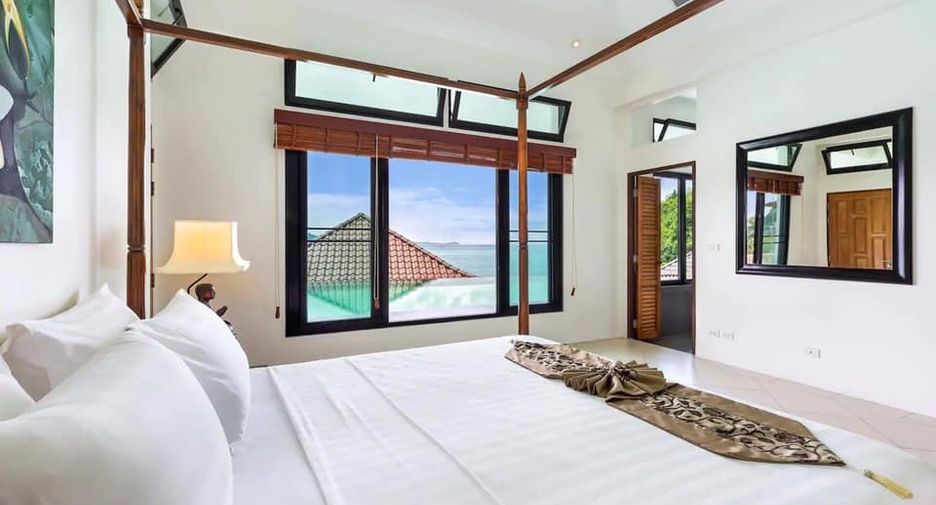For rent 4 bedrooms villa in Mueang Phuket, Phuket