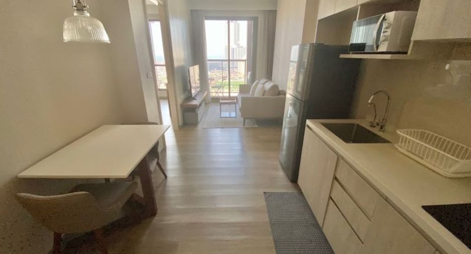 For sale 1 bed condo in Si Racha, Chonburi