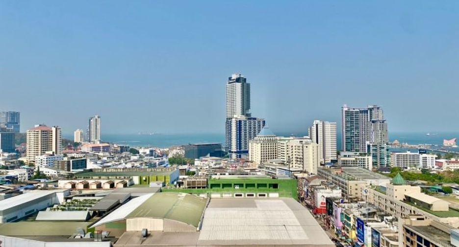 For sale 1 bed condo in Si Racha, Chonburi