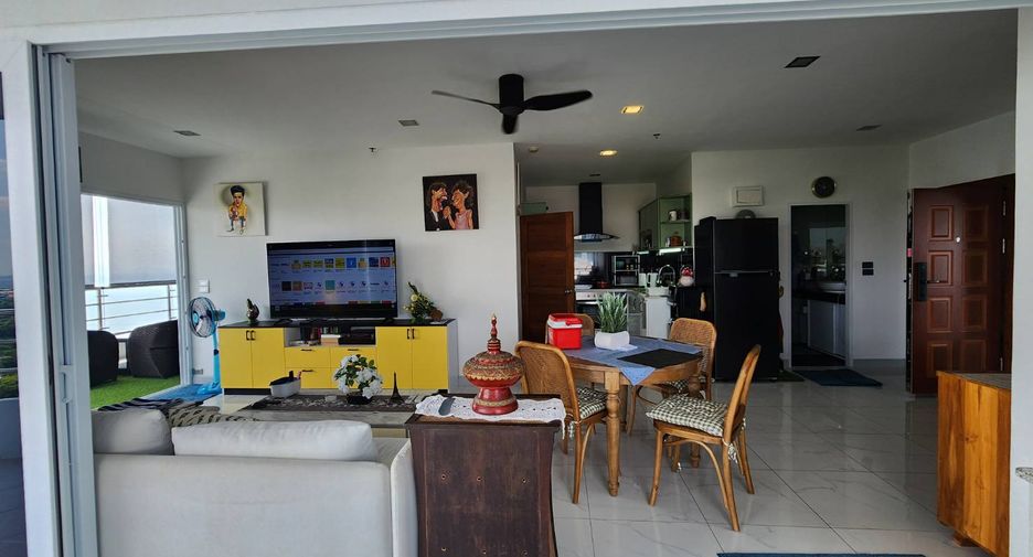 For sale 2 bedrooms condo in Bang Lamung, Chonburi