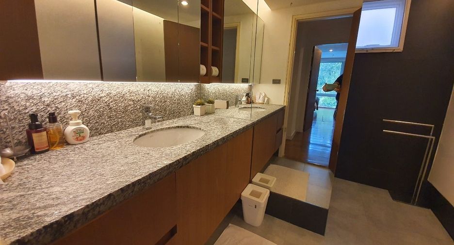 For sale 3 bedrooms condo in Hua Hin, Prachuap Khiri Khan