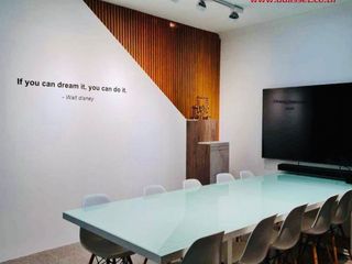For sale office in Yan Nawa, Bangkok