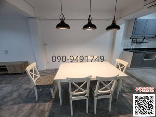 For rent 5 bedrooms townhouse in Bang Na, Bangkok