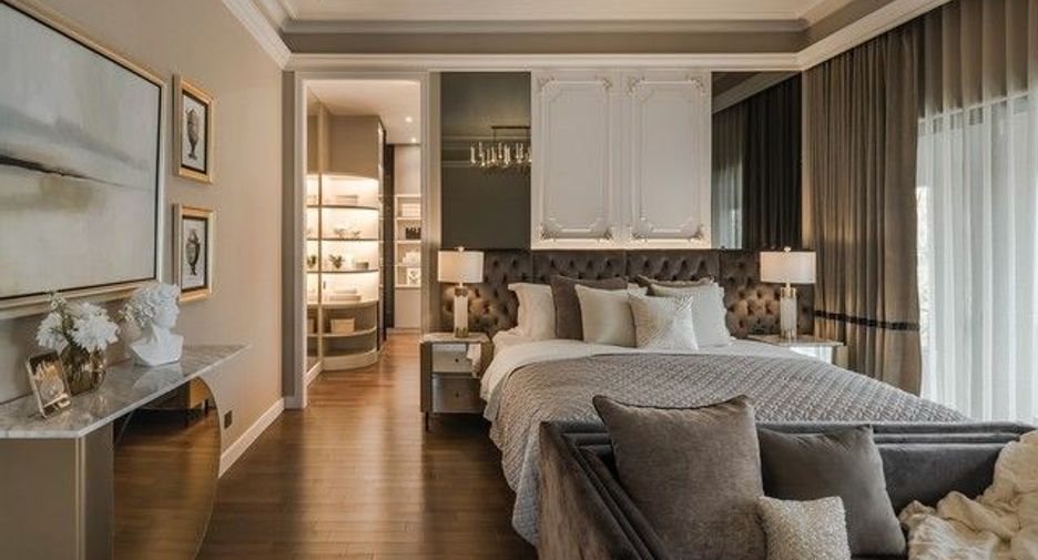 Haus zum Kauf mit 4 Zimmer in Taling Chan, Bangkok