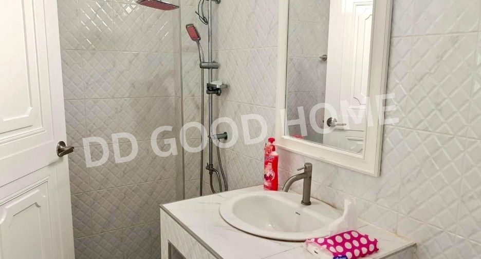 For sale 2 bedrooms house in Mueang Trat, Trat