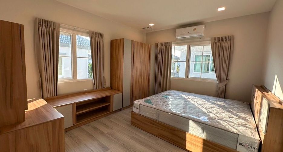出租 4 卧室 独立屋 在 Bang Phli, Samut Prakan