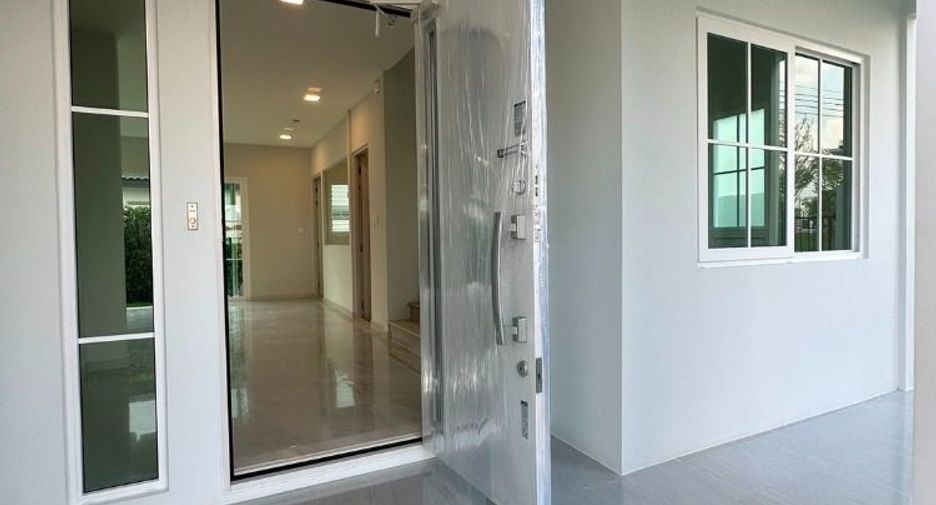 出租 4 卧室 独立屋 在 Bang Phli, Samut Prakan