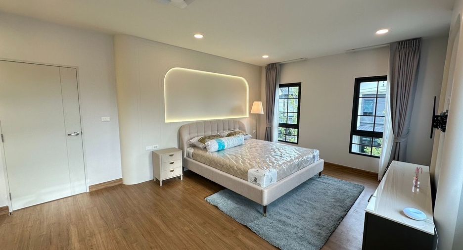 À louer 4 chambres maison à Bang Phli, Samut Prakan