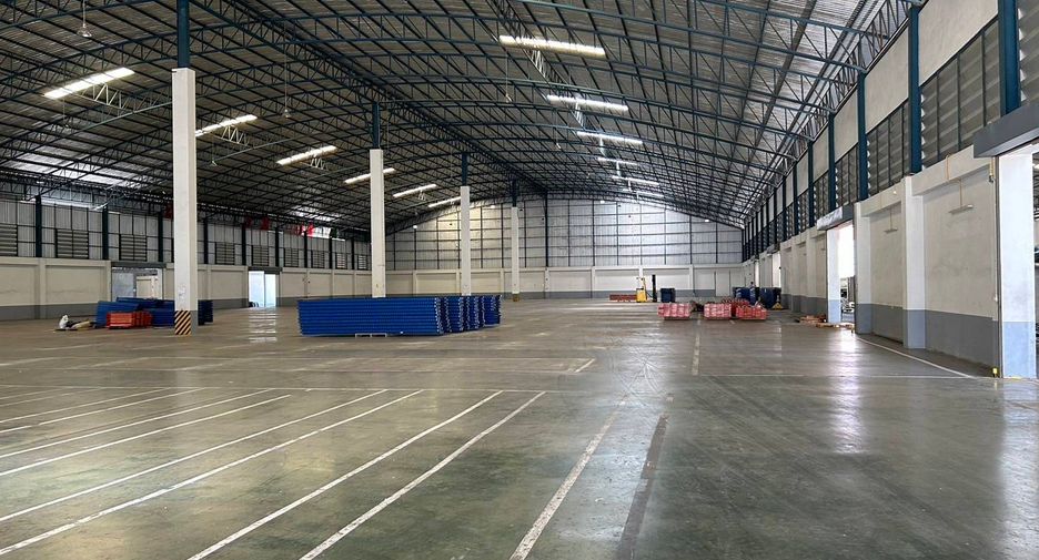 For rent warehouse in Bang Bo, Samut Prakan