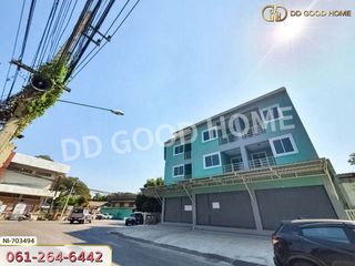 For sale 3 bed retail Space in Mueang Lampang, Lampang