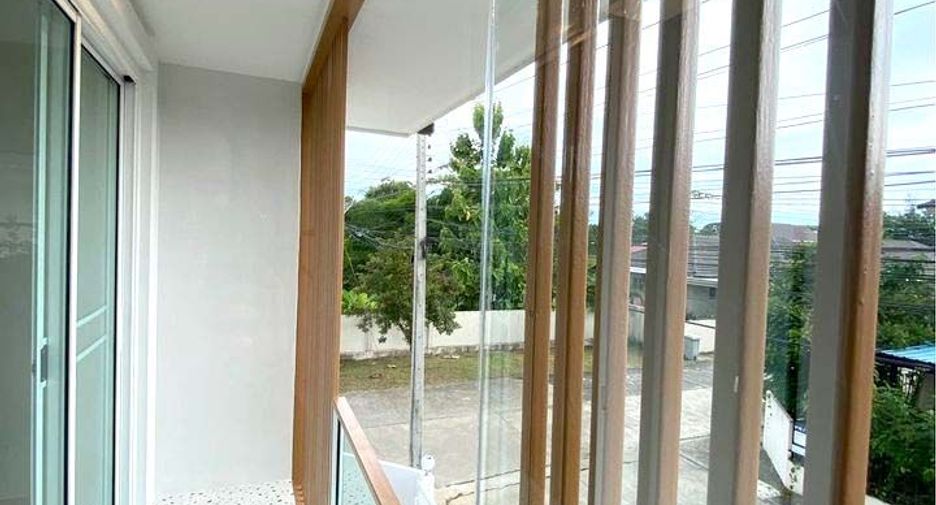 For sale 4 bedrooms house in Doi Saket, Chiang Mai