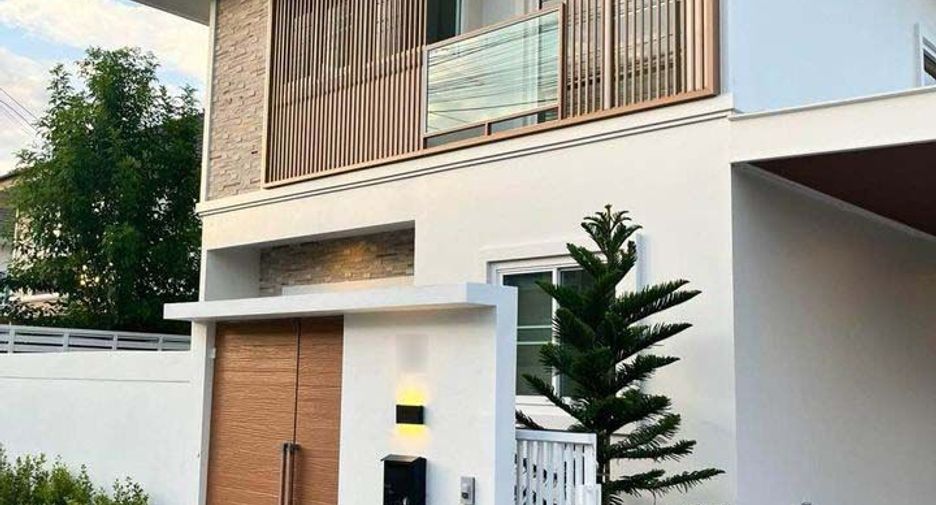 For sale 4 bedrooms house in Doi Saket, Chiang Mai