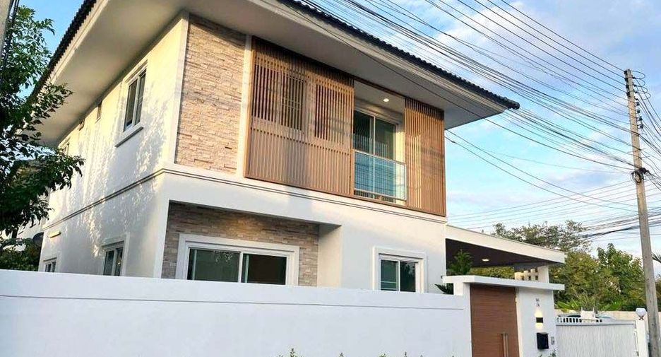 For sale 4 bedrooms house in Doi Saket, Chiang Mai
