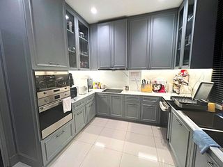 For sale 4 bedrooms house in Prawet, Bangkok