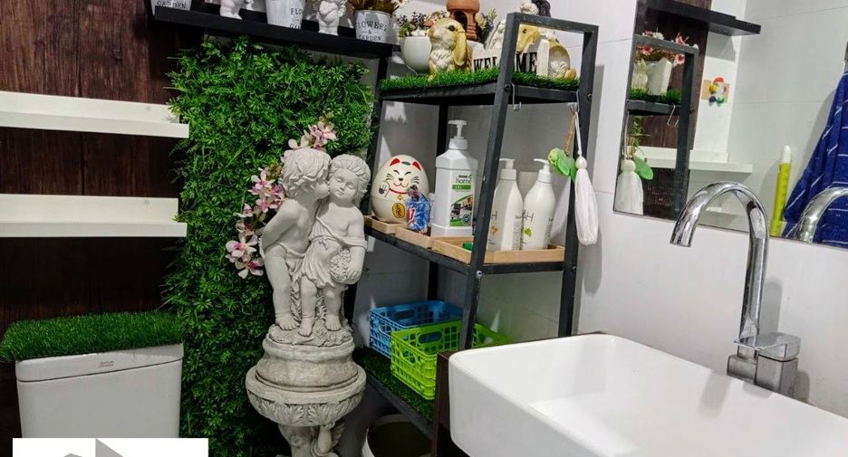 For sale 1 bed condo in Suan Luang, Bangkok