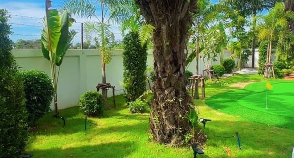 For rent 4 bedrooms house in Sattahip, Chonburi