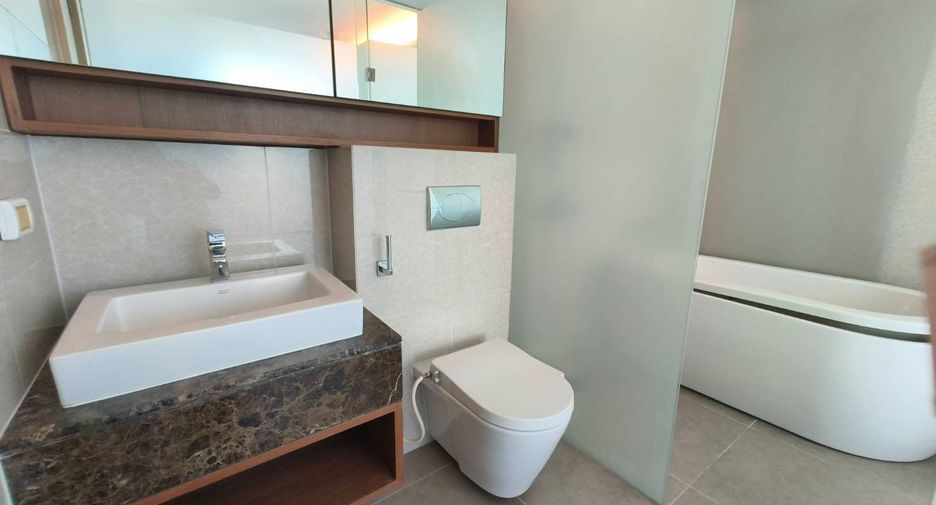 For sale 2 bedrooms condo in Watthana, Bangkok