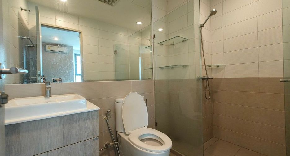 For sale 1 bed condo in Bang Rak, Bangkok
