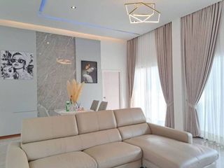 Haus zur Miete mit 4 Zimmer in Bang Lamung, Chonburi