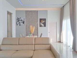 Haus zur Miete mit 4 Zimmer in Bang Lamung, Chonburi