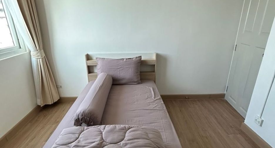 À louer 2 chambres condo à Si Racha, Chonburi