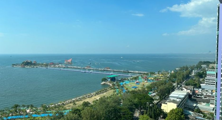 À louer 2 chambres condo à Si Racha, Chonburi