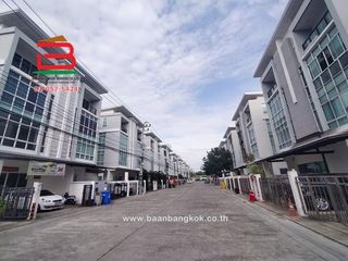 For rent 2 bedrooms office in Bueng Kum, Bangkok
